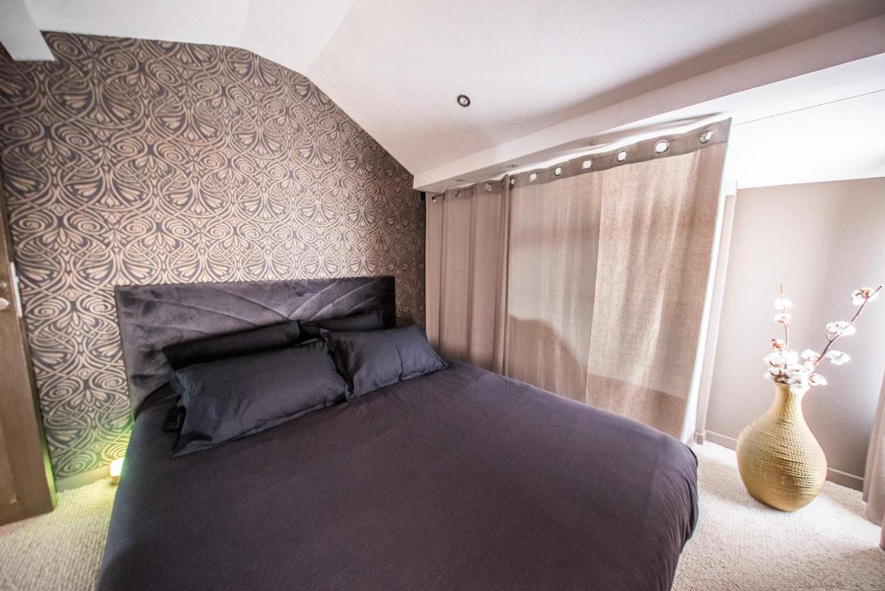 Love Suites & Spa "Le Loft" Avec Jacuzzi Privatif Médis Exterior foto
